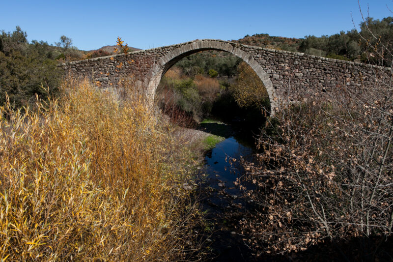 Kremasti Bridge