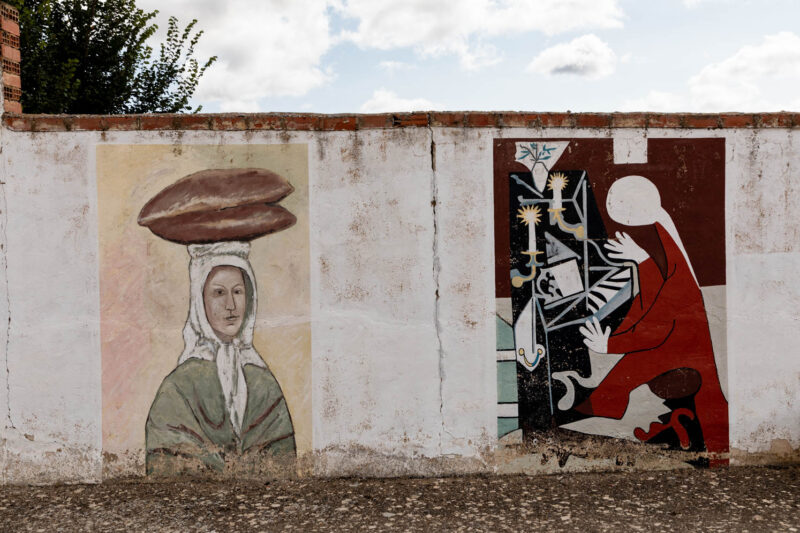Murals of Picasso in Caltojar