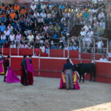 Spanning op het Plaza Mayor van Riaza